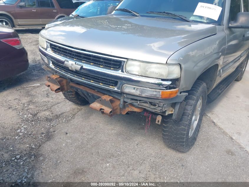 2000 Chevrolet Suburban 1500 Ls VIN: 3GNEC16T9YG186639 Lot: 39398092