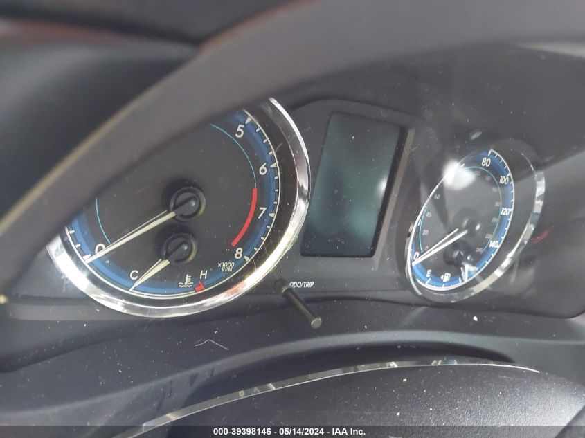 2018 TOYOTA COROLLA LE - 2T1BURHE6JC004563