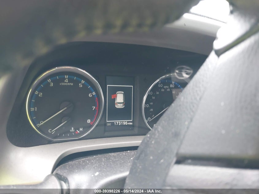 2016 TOYOTA RAV4 XLE - 2T3WFREV7GW263416