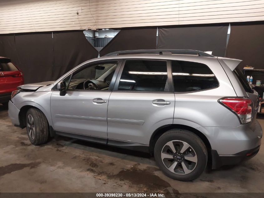 2018 Subaru Forester 2.5I Premium VIN: JF2SJAEC4JH531754 Lot: 39398230