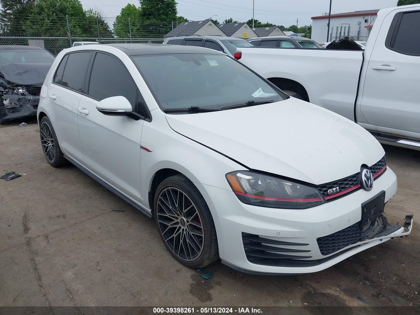 2015 VOLKSWAGEN GOLF GTI 2.0T SE 4-DOOR - 3VW4T7AU5FM062130