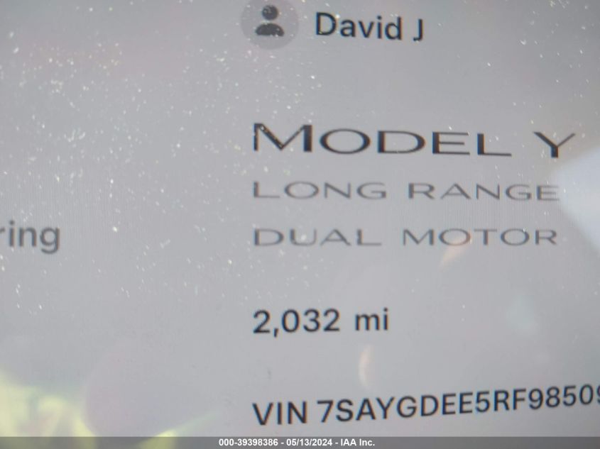 2024 Tesla Model Y Long Range Dual Motor All-Wheel Drive VIN: 7SAYGDEE5RF985097 Lot: 39398386