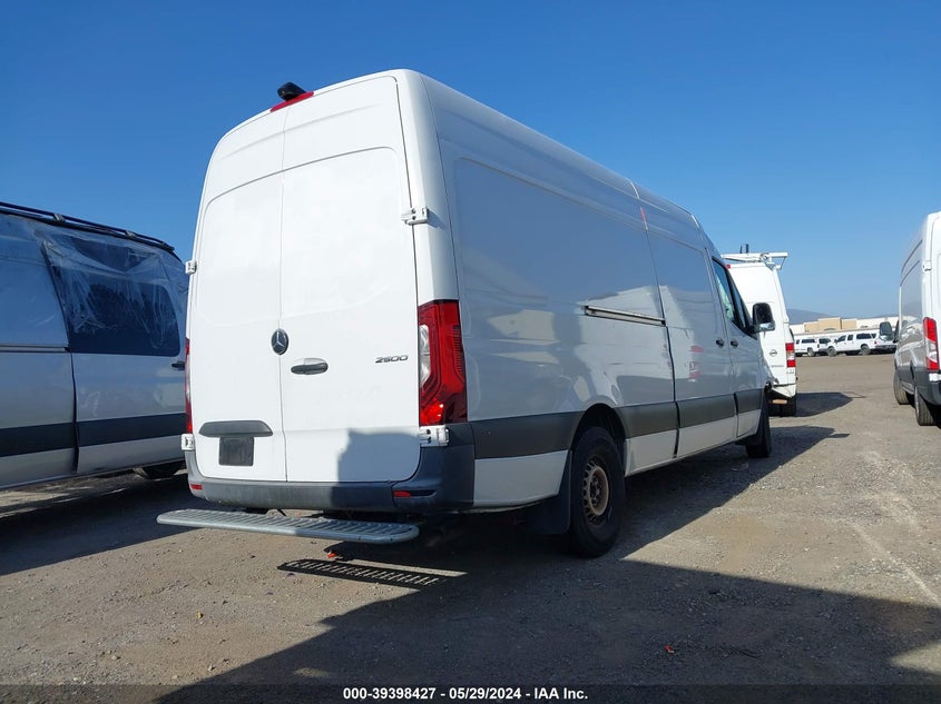 2019 Mercedes-Benz Sprinter 2500 High Roof V6 VIN: WD3PF1CD6KP076845 Lot: 39398427