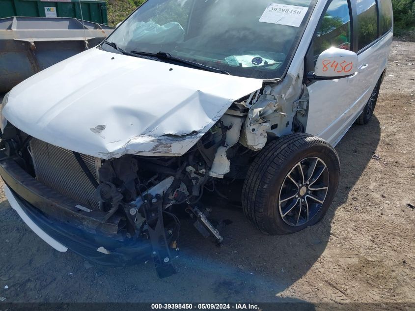 2017 Dodge Grand Caravan Gt VIN: 2C4RDGEG2HR575390 Lot: 39398450