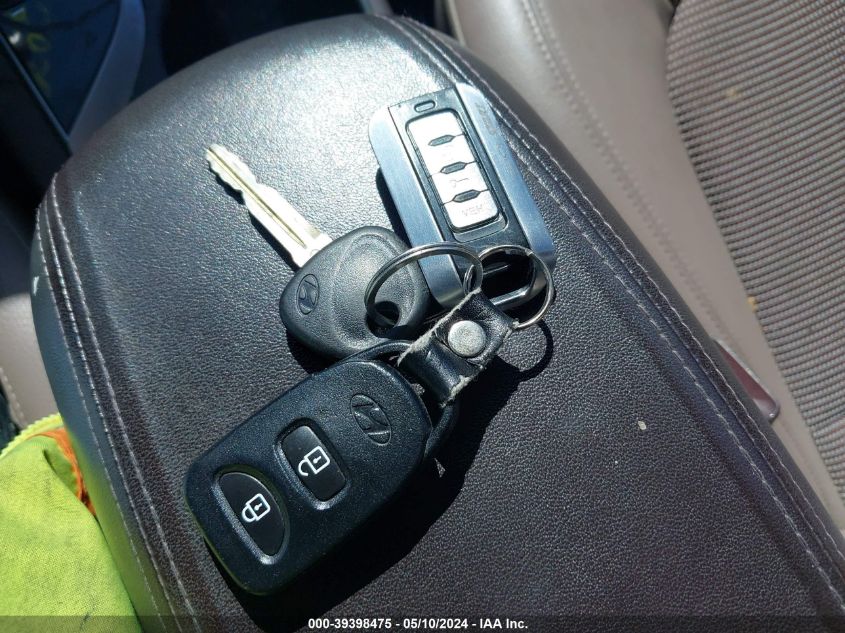 2010 Hyundai Tucson Gls VIN: KM8JUCAC4AU021877 Lot: 39398475