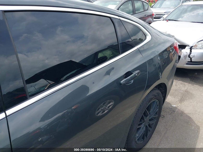 2018 CHEVROLET MALIBU LT - 1G1ZD5ST8JF150526