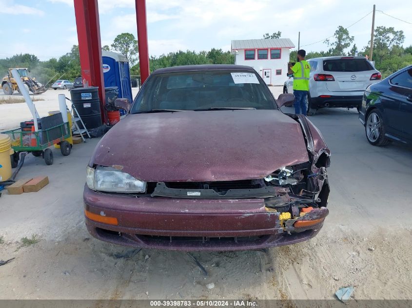 1992 Toyota Camry Le VIN: 4T1SK12E0NU006250 Lot: 39398783