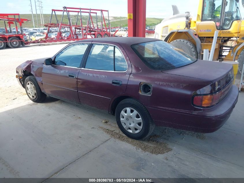 1992 Toyota Camry Le VIN: 4T1SK12E0NU006250 Lot: 39398783