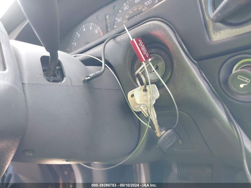 1992 Toyota Camry Le VIN: 4T1SK12E0NU006250 Lot: 39398783