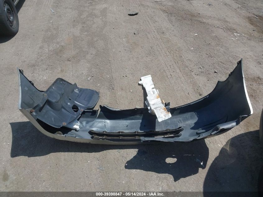 2003 Toyota Camry Le VIN: 4T1BE32K13U166417 Lot: 39398847