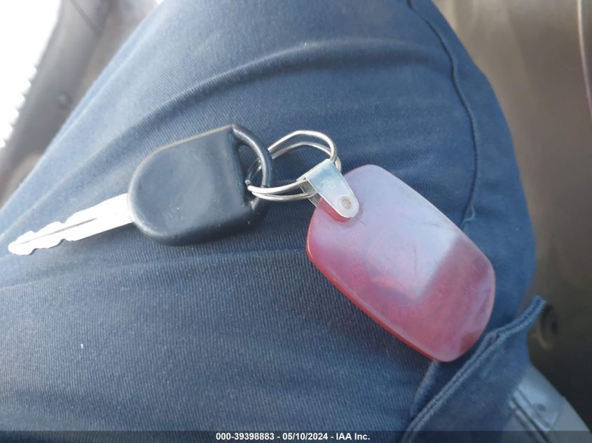 2005 Ford Escape Hybrid VIN: 1FMCU95H35KD16701 Lot: 39398883