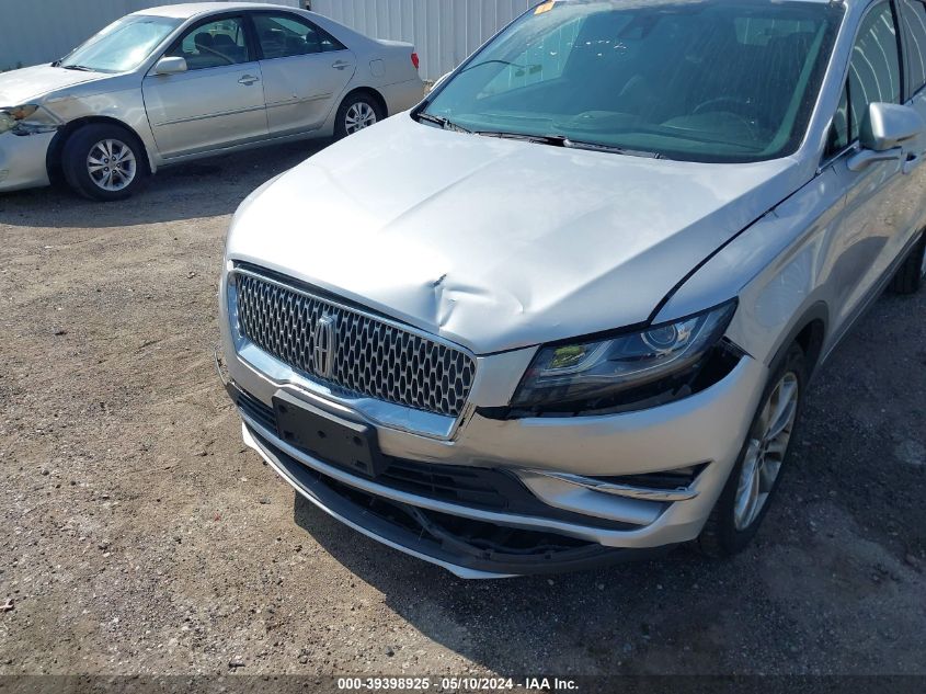 2019 Lincoln Mkc Select VIN: 5LMCJ2C95KUL00699 Lot: 39398925