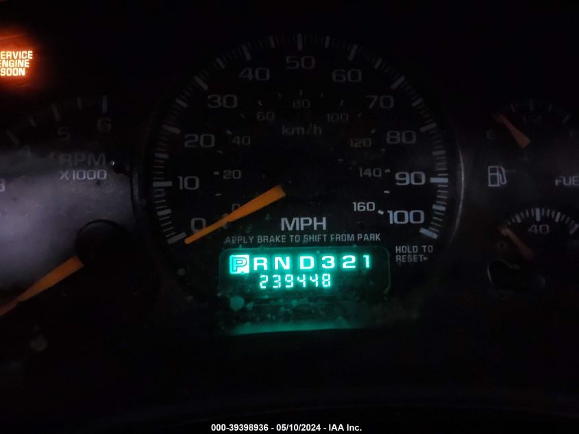 2000 Chevrolet Suburban 1500 Ls VIN: 3GNFK16TXYG145315 Lot: 39398936