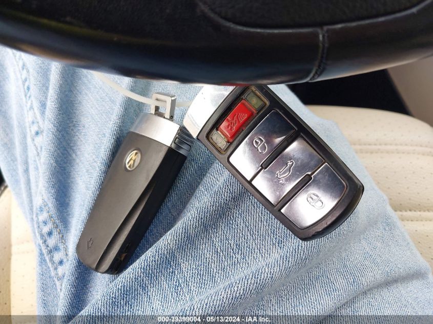 2010 Volkswagen Cc Sport VIN: WVWNP7AN6AE532989 Lot: 39399004