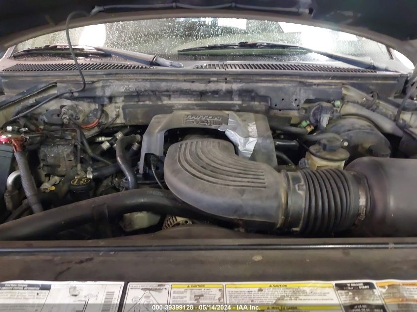 2001 Ford Expedition Eddie Bauer VIN: 1FMPU18L71LB42252 Lot: 39399128