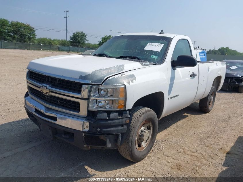 2007 Chevrolet Silverado 2500Hd Work Truck VIN: 1GCHC24KX7E529101 Lot: 39399249