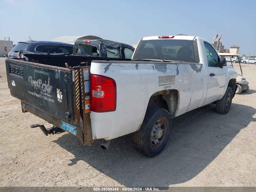 2007 Chevrolet Silverado 2500Hd Work Truck VIN: 1GCHC24KX7E529101 Lot: 39399249