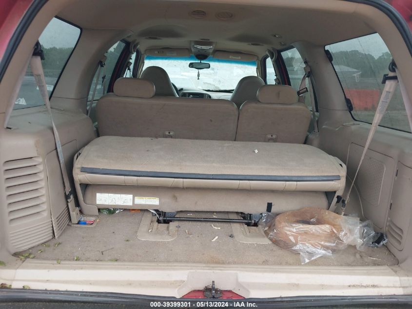 2000 Ford Expedition Eddie Bauer VIN: 1FMPU18L3YLA10647 Lot: 39399301