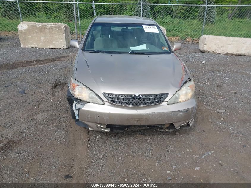 2004 Toyota Camry Le VIN: 4T1BE32K24U893115 Lot: 39399443