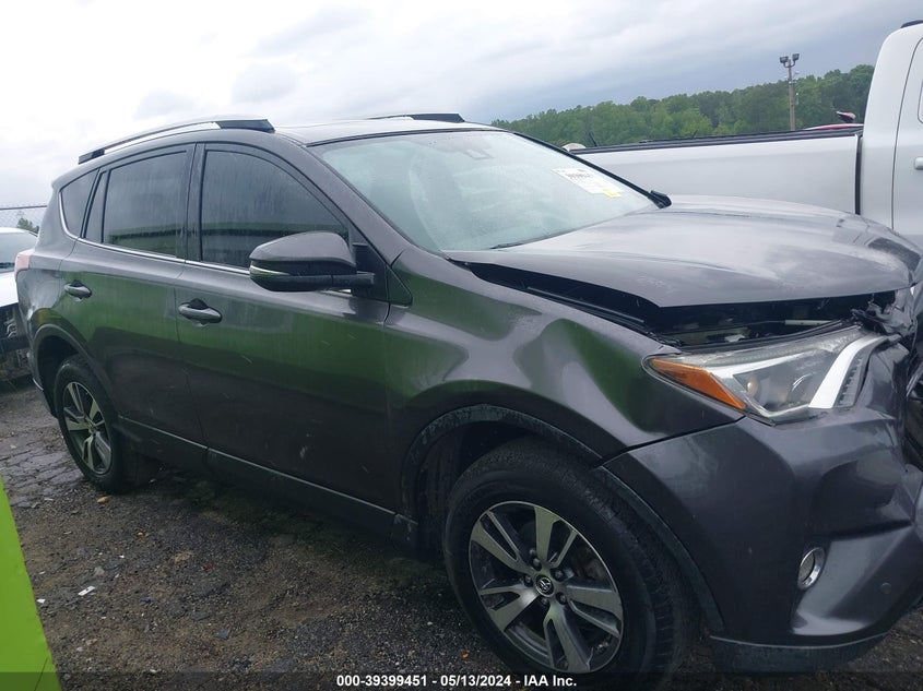 2016 TOYOTA RAV4 XLE - JTMWFREV5GJ064489