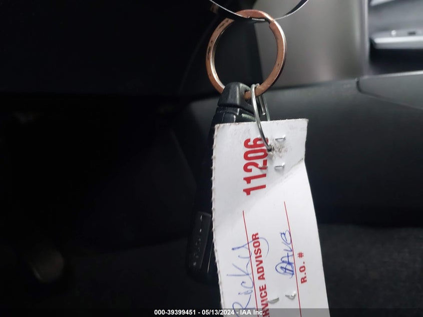 2016 TOYOTA RAV4 XLE - JTMWFREV5GJ064489