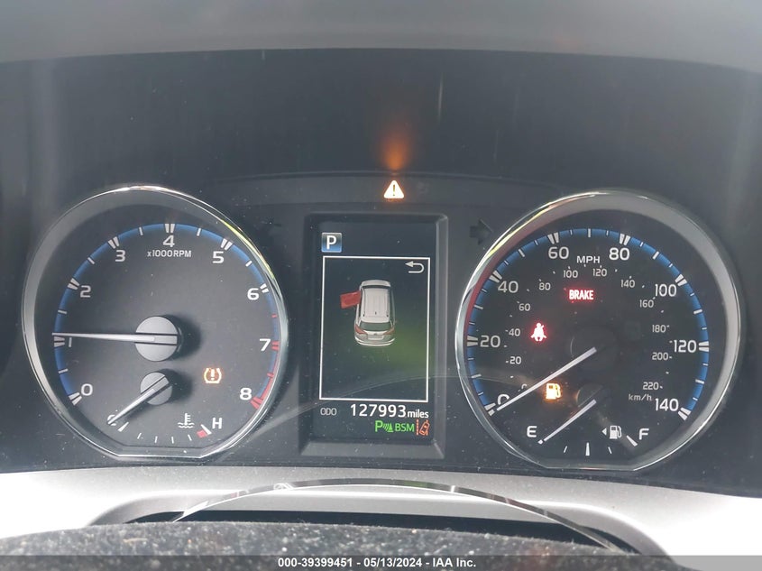 2016 TOYOTA RAV4 XLE - JTMWFREV5GJ064489