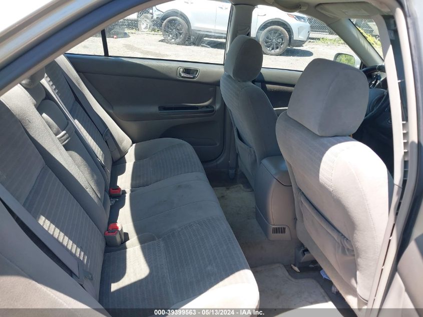 2005 Toyota Camry Le VIN: 4T1BE32K15U631801 Lot: 39399563