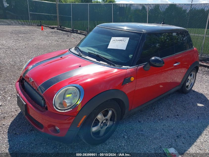 2009 Mini Cooper VIN: WMWMF33509TU71146 Lot: 39399951