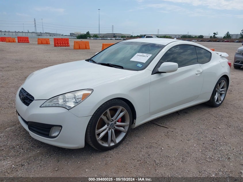 2011 Hyundai Genesis 3.8 R-Spec VIN: KMHHU6KH0BU048814 Lot: 39400025