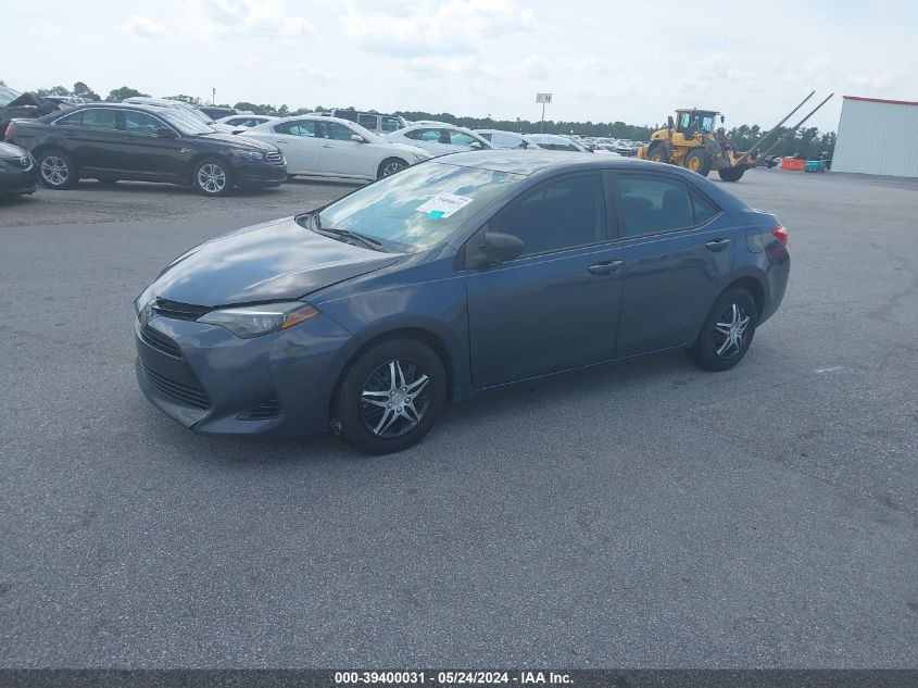 2018 Toyota Corolla L VIN: 5YFBURHE9JP826953 Lot: 39400031