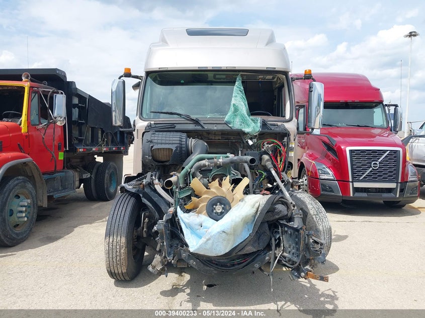 2015 Volvo Vn Vnl VIN: 4V4NC9EH0FN181472 Lot: 39400233