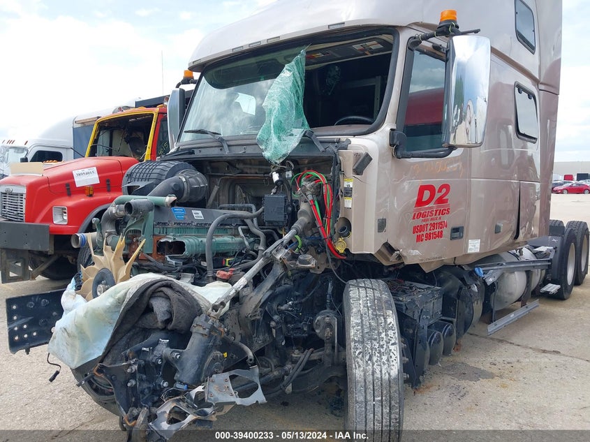 2015 Volvo Vn Vnl VIN: 4V4NC9EH0FN181472 Lot: 39400233