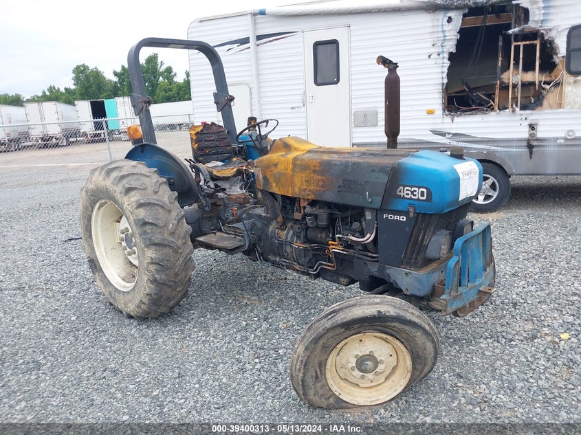 1995 NEW HOLLAND TRACTOR