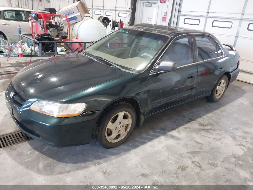 1999 Honda Accord Ex VIN: 1HGCG5652XA055712 Lot: 39400892