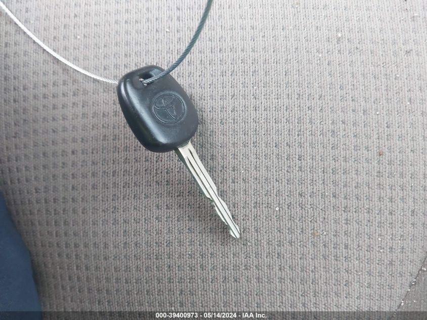 2004 Toyota Sienna Le VIN: 5TDZA23C44S212814 Lot: 39400973