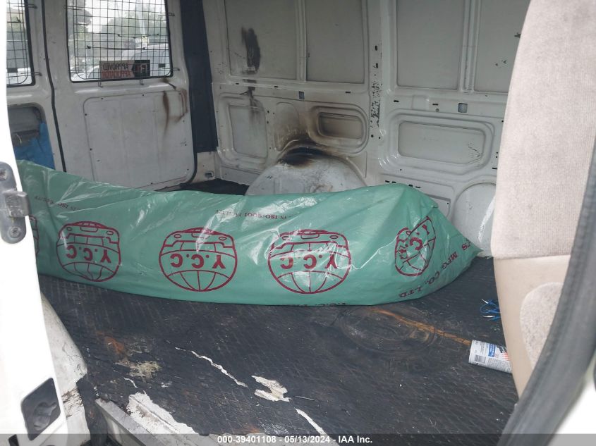 2002 Chevrolet Astro VIN: 1GCDM19X02B101011 Lot: 39401108