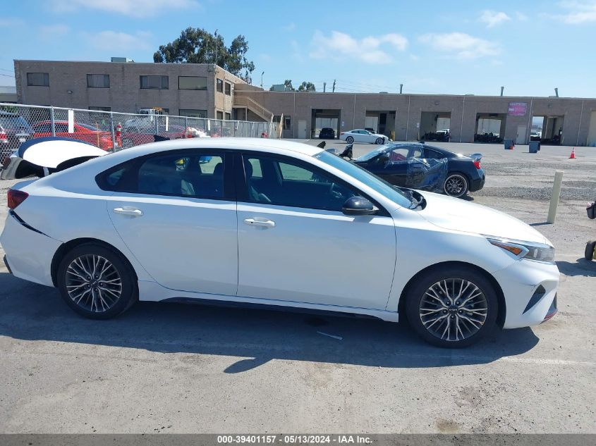 2023 Kia Forte Gt-Line VIN: 3KPF54ADXPE525752 Lot: 39401157