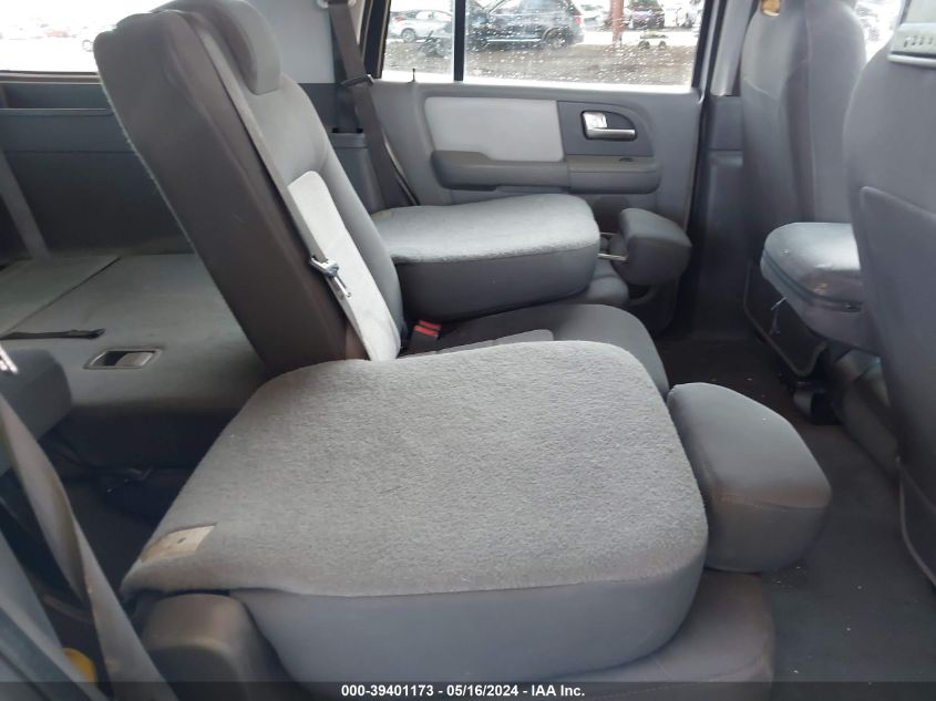 2004 Ford Expedition Xlt VIN: 1FMPU15L14LB39811 Lot: 39401173