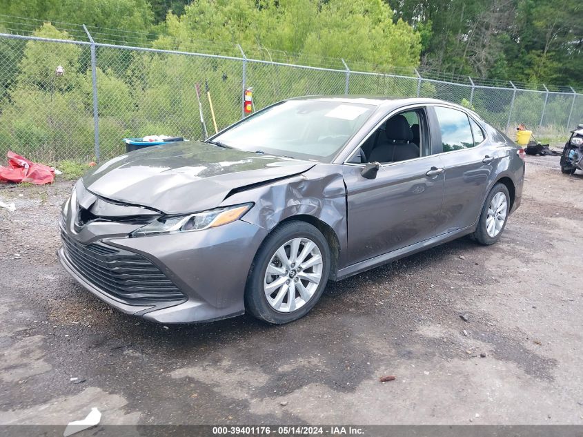 2018 Toyota Camry Le VIN: 4T1B11HK5JU074862 Lot: 39401176