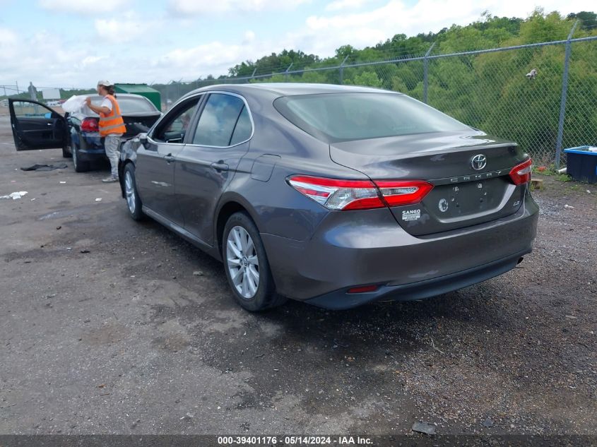 2018 Toyota Camry Le VIN: 4T1B11HK5JU074862 Lot: 39401176