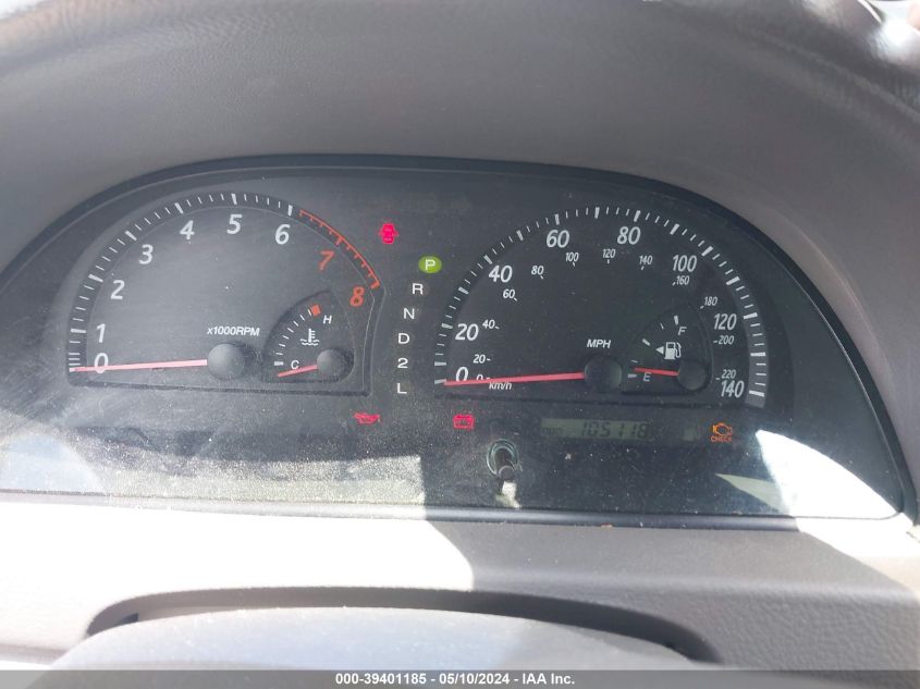 2003 Toyota Camry Le VIN: 4T1BE32K63U690811 Lot: 39401185