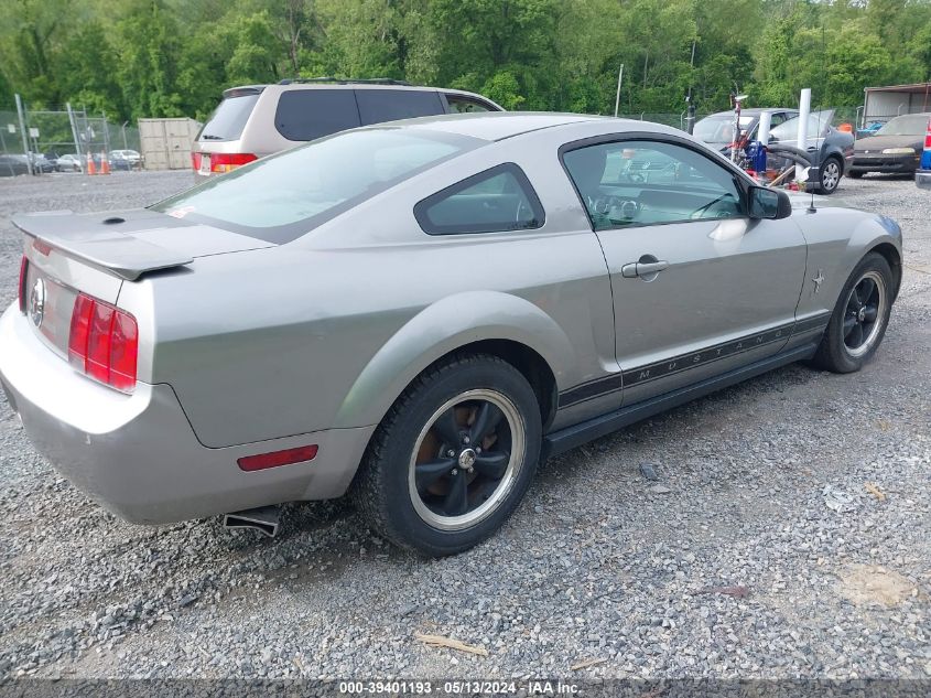 2008 Ford Mustang V6 Deluxe/V6 Premium VIN: 1ZVHT80N685115217 Lot: 39401193