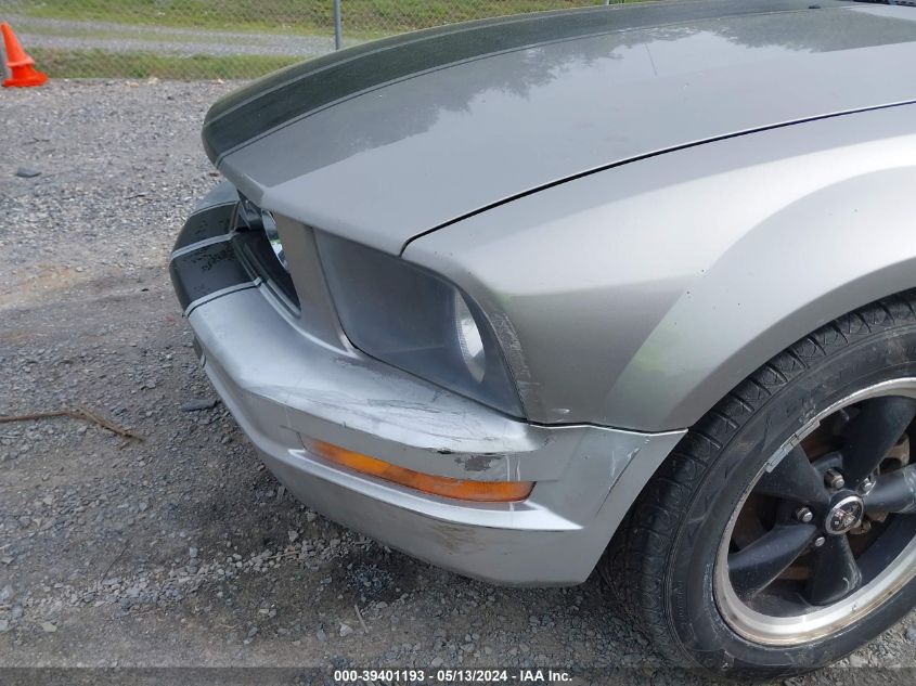 2008 Ford Mustang V6 Deluxe/V6 Premium VIN: 1ZVHT80N685115217 Lot: 39401193