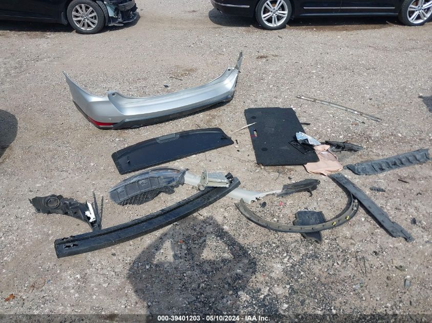 2019 Nissan Rogue Sv VIN: 5N1AT2MT5KC748316 Lot: 39401203