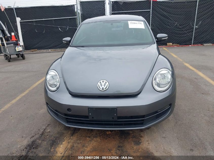 2013 Volkswagen Beetle 2.5L VIN: 3VWHP7AT2DM602799 Lot: 39401256