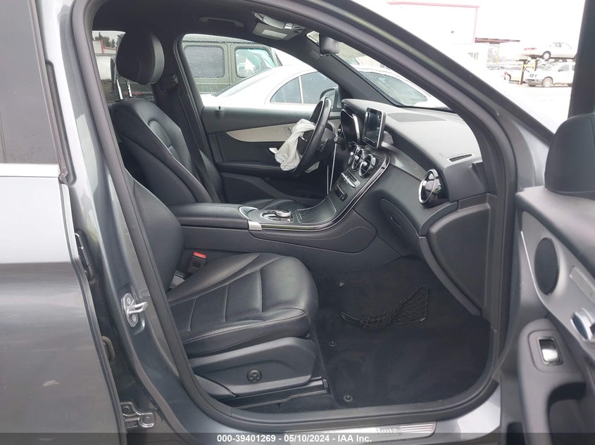 2019 Mercedes-Benz Glc 300 VIN: WDC0G4JBXKF556846 Lot: 39401269