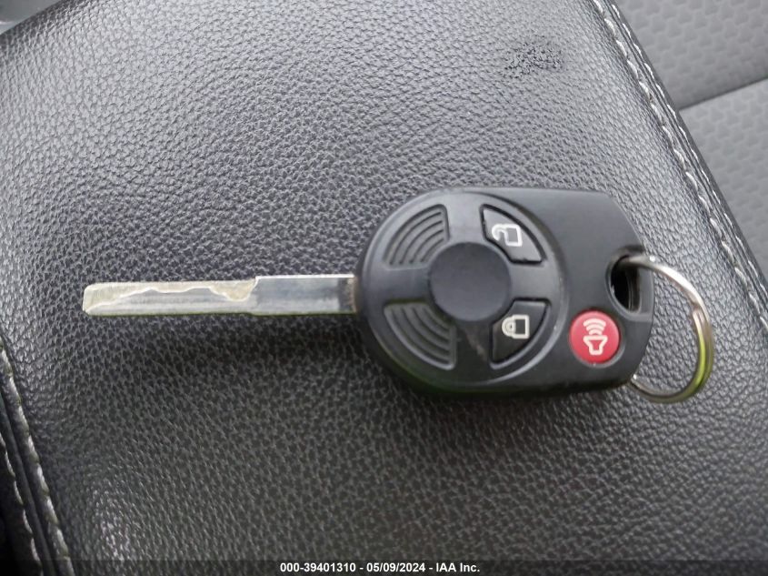 2017 Ford Escape Se VIN: 1FMCU0GDXHUD27497 Lot: 39401310