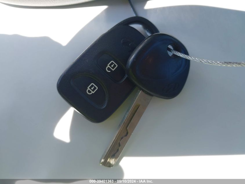 2014 Hyundai Accent Gs VIN: KMHCT5AE3EU164110 Lot: 39401363