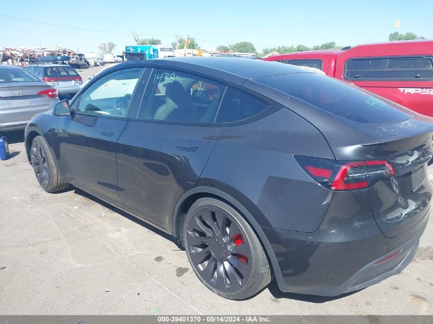2024 Tesla Model Y Performance Dual Motor All-Wheel Drive VIN: 7SAYGDEF2RF056705 Lot: 39401370