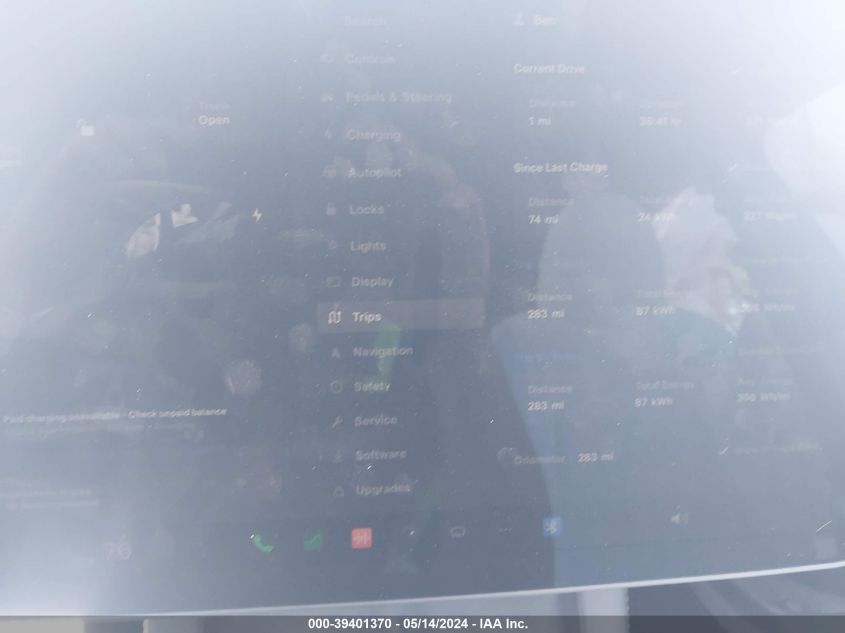 2024 Tesla Model Y Performance Dual Motor All-Wheel Drive VIN: 7SAYGDEF2RF056705 Lot: 39401370